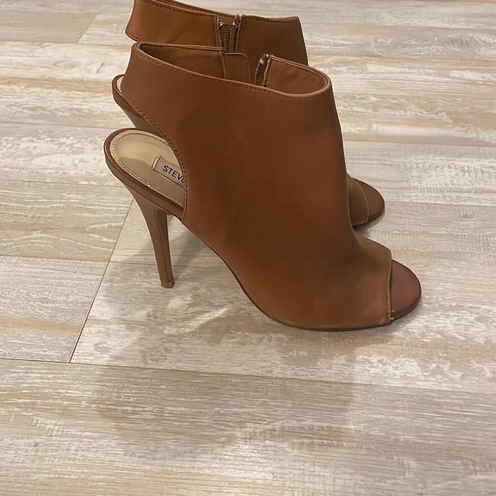Steve Madden shoes